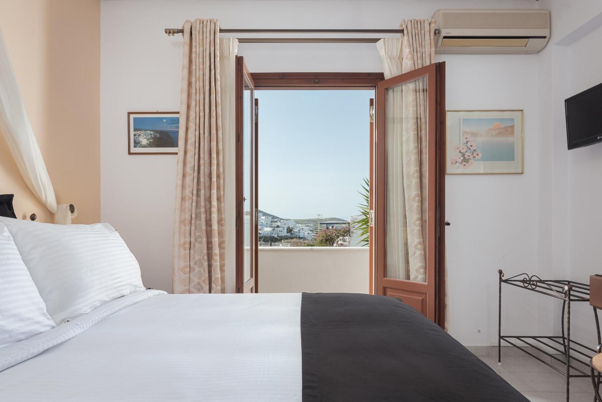 Sunset Paros Naousa Room photo