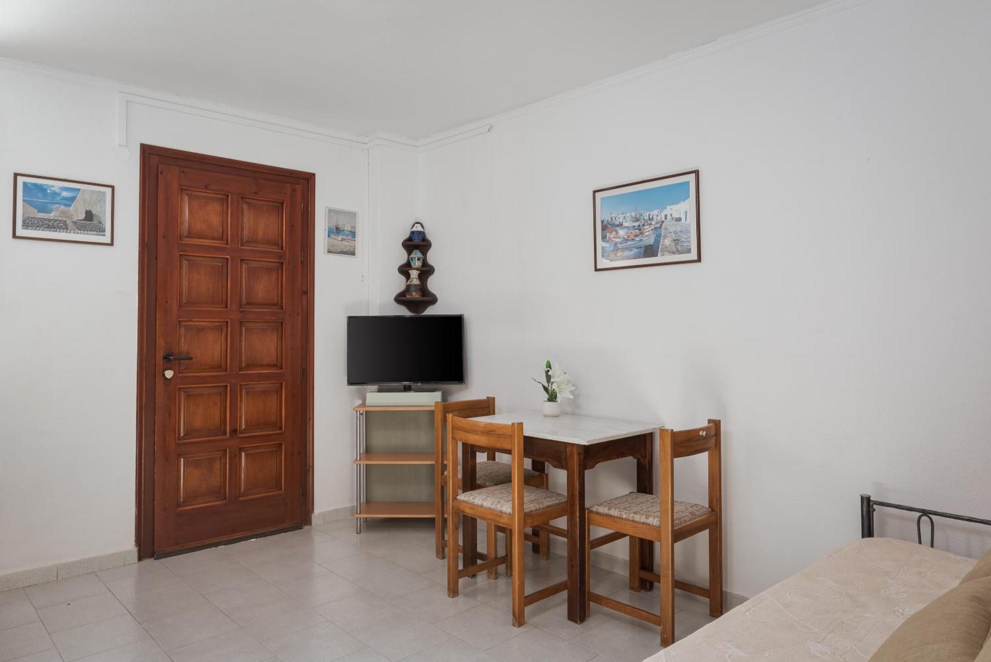 Sunset Paros Naousa Room photo